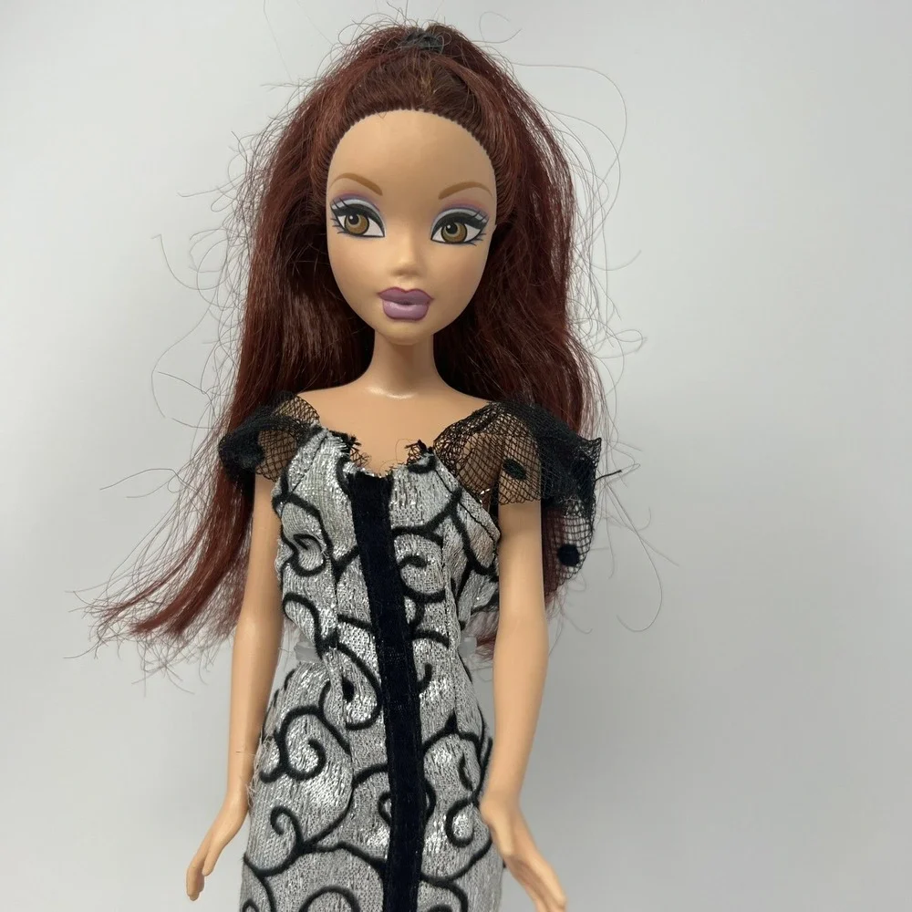 My Scene Barbie Doll CHELSEA Straight Reddish Brown Hair and Brown‎ Eyes